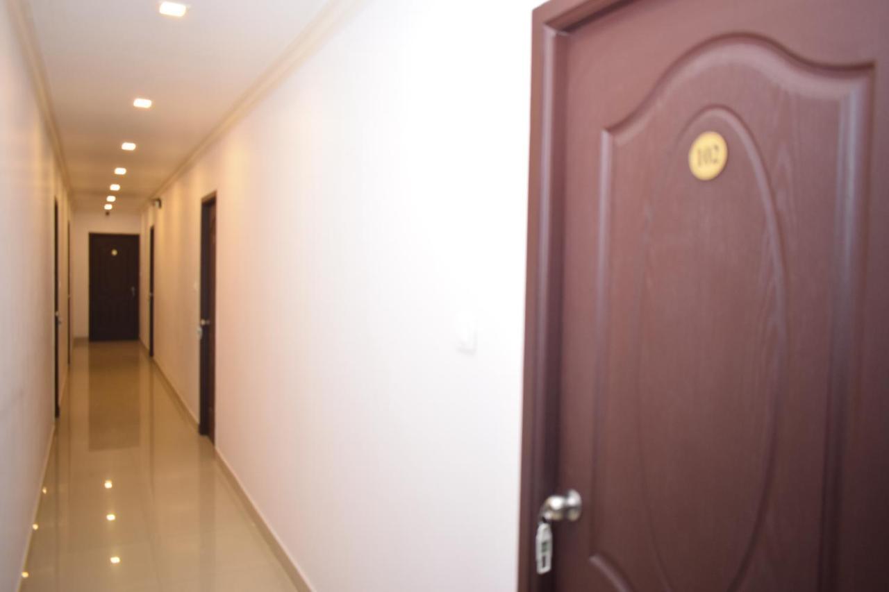 Bouvana Residency Pondicherry Bagian luar foto