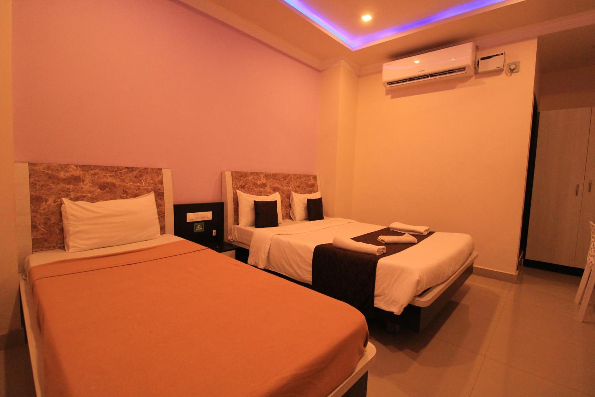 Bouvana Residency Pondicherry Bagian luar foto